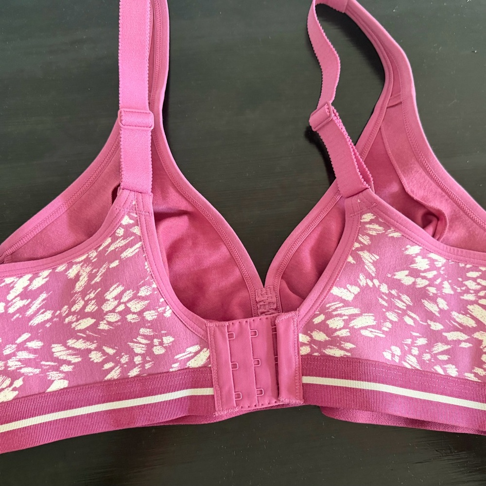 NWOT Cacique Intimates Women's Pink Patterned Bra